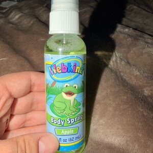 Vintage Webkins Apple Body Spritz for Kids - Green
